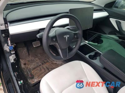 Zdjęcie 8 z 11 samochodu: 2021 TESLA MODEL 3 VIN:5YJ3E1EB4MF847898 - miniatura