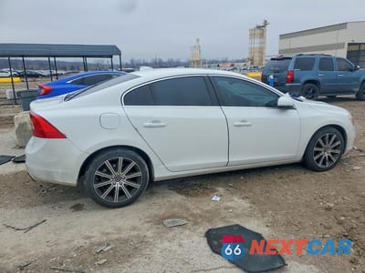 Trzecie zdjęcie samochodu z tyłu: 2016 VOLVO S60 PLATINUM VIN:LYV402FM6GB096544 - miniatura