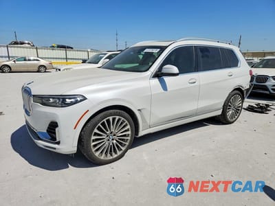 2020 BMW X7 5UXCW2C0XL9D04425 - główne zdjęcie licytacji z USA - miniatura
