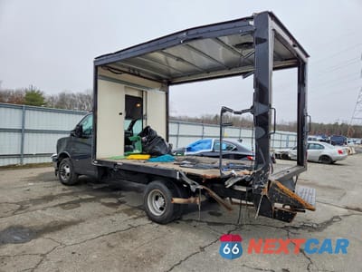 Drugie zdjęcie samochodu z przodu: 2023 CHEVROLET EXPRESS G3500 VIN:1GB3GRC73P1246281 - miniatura