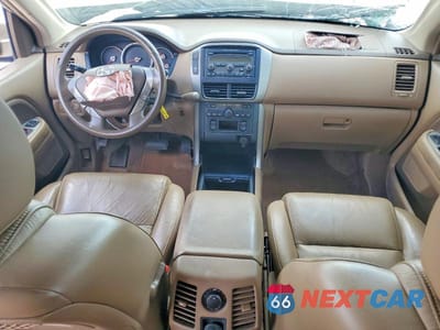 Zdjęcie 8 z 14 samochodu: 2006 HONDA PILOT EX VIN:5FNYF28566B004223 - miniatura