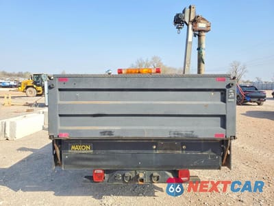 Zdjęcie 6 z 11 samochodu: 2007 CHEVROLET SILVERADO FLATBED TRUCK VIN:1GBJC34K27E560855 - miniatura