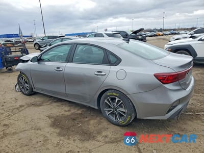Drugie zdjęcie samochodu z przodu: 2024 KIA FORTE LXS VIN:3KPF24AD0RE766781 - miniatura