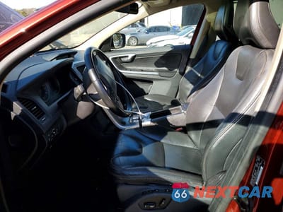 Zdjęcie 7 z 13 samochodu: 2010 VOLVO XC60 3.2 VIN:YV4960DL0A2099450 - miniatura