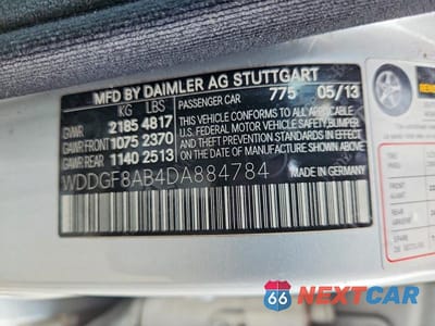 Zdjęcie 12 z 12 samochodu: 2013 MERCEDES-BENZ C 300 4MATIC VIN:WDDGF8AB4DA884784 - miniatura