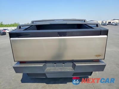 Zdjęcie 6 z 14 samochodu: 2024 TESLA CYBERTRUCK VIN:7G2CEHEE3RA003761 - miniatura