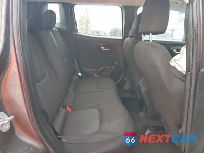 Zdjęcie 11 z 14 samochodu: 2021 JEEP RENEGADE SPORT VIN:ZACNJDAB8MPM38367 - miniatura