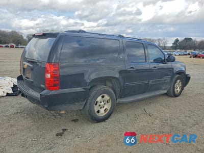 Trzecie zdjęcie samochodu z tyłu: 2012 CHEVROLET SUBURBAN C1500 LT VIN:1GNSCJE09CR135225 - miniatura