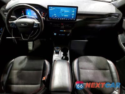 Zdjęcie 8 z 12 samochodu: 2024 FORD ESCAPE ST LINE VIN:1FMCU9MN2RUA97649 - miniatura