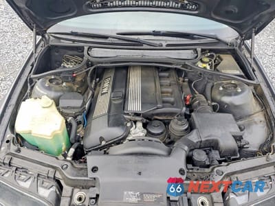 Zdjęcie 11 z 12 samochodu: 2013 BMW 323 I VIN:WBAAR3349YJM02855 - miniatura
