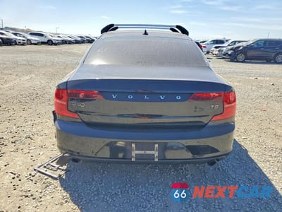 Zdjęcie 6 z 13 samochodu: 2018 VOLVO S90 T5 MOMENTUM VIN:LVY982AK8JP017920 - miniatura