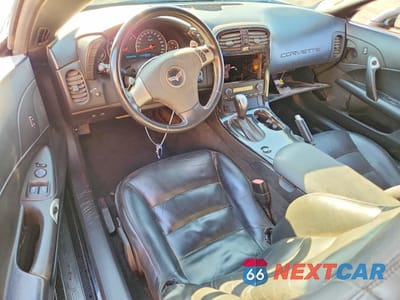 Zdjęcie 8 z 12 samochodu: 2010 CHEV CORVETTE VIN:1G1YE3DW1A5108631 - miniatura