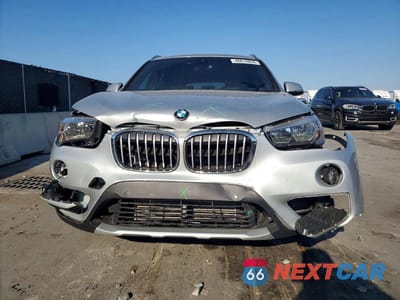 Piąte zdjęcie samochodu w środku: 2019 BMW X1 SDRIVE28I VIN:WBXHU7C54K5L10118 - miniatura