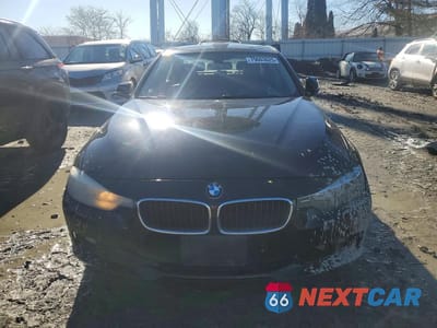 Piąte zdjęcie samochodu w środku: 2015 BMW 320 I XDRIVE VIN:WBA3C3G57FNS73985 - miniatura
