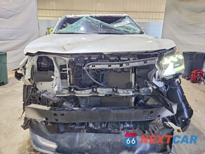 Piąte zdjęcie samochodu w środku: 2023 LEXUS GX 460 BASE VIN:JTJAM7BXXP5345901 - miniatura