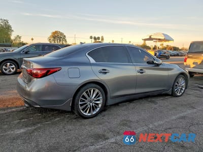 Trzecie zdjęcie samochodu z tyłu: 2018 INFINITI Q50 3.0T LUXE VIN:JN1EV7AP1JM363691 - miniatura