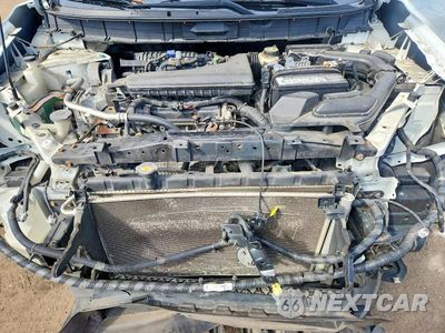 Zdjęcie 11 z 12 samochodu: 2017 NISSAN ROGUE S VIN:KNMAT2MV8HP529874 - miniatura