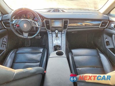 Zdjęcie 8 z 11 samochodu: 2014 PORSCHE PANAMERA 2 VIN:WP0AA2A73EL010505 - miniatura
