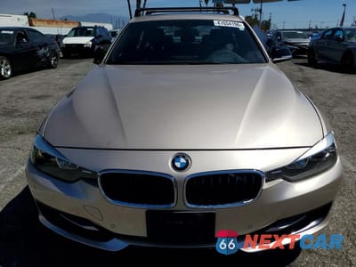 Piąte zdjęcie samochodu w środku: 2014 BMW 328 D VIN:WBA3D3C51EK157247 - miniatura