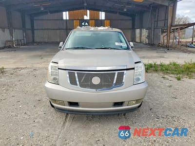 Piąte zdjęcie samochodu w środku: 2008 CADILLAC ESCALADE L VIN:1GYEC63868R144641 - miniatura