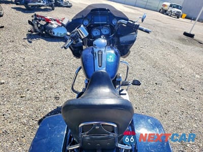 Zdjęcie 6 z 10 samochodu: 2016 HARLEY-DAVIDSON FLTRXS ROAD GLIDE SPECIAL VIN:1HD1KTM15GB647283 - miniatura