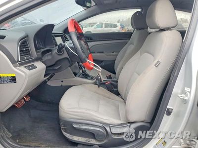 Zdjęcie 7 z 11 samochodu: 2018 HYUNDAI ELANTRA VALUE EDITION VIN:5NPD84LFXJH271881 - miniatura