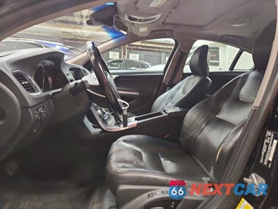 Zdjęcie 7 z 11 samochodu: 2015 VOLVO S60 PREMIER VIN:YV126MFK8F2364472 - miniatura