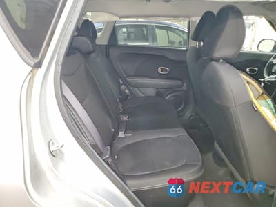 Zdjęcie 11 z 12 samochodu: 2015 KIA SOUL BASE VIN:KNDJN2A26F7776683 - miniatura