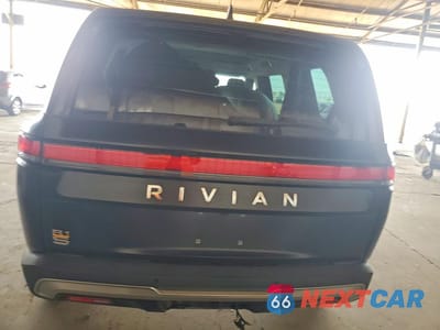 Zdjęcie 6 z 12 samochodu: 2023 RIVIAN R1S ADVENTURE VIN:7PDSGABA6PN019237 - miniatura