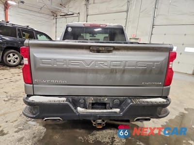 Zdjęcie 6 z 12 samochodu: 2020 CHEVROLET SILVERADO K1500 TRAIL BOSS CUSTOM VIN:3GCPYCEF8LG250317 - miniatura