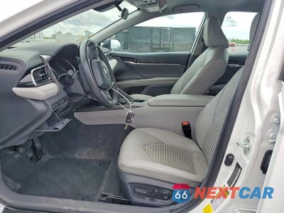 Zdjęcie 7 z 11 samochodu: 2023 TOYOTA CAMRY VIN:4T1G11AK0PU767136 - miniatura