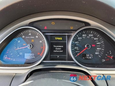 Zdjęcie 9 z 12 samochodu: 2015 AUDI Q7 VIN:WA1DGAFE6FD027768 - miniatura