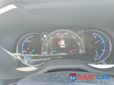 Zdjęcie 9 z 12 samochodu: 2024 TOYOTA RAV4 HYBRID XLE VIN:JTMRWRFV1RD243478 - miniatura