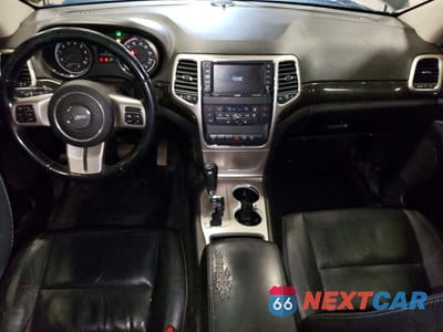 Zdjęcie 8 z 14 samochodu: 2013 JEEP GRAND CHEROKEE LAREDO VIN:1C4RJFAG1DC580883 - miniatura