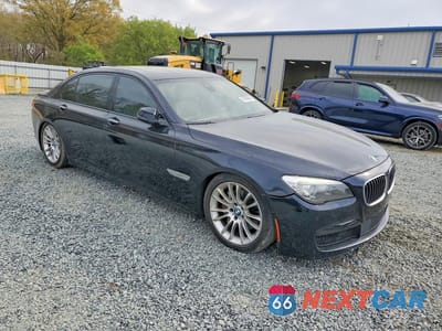 Czwarte zdjęcie samochodu z boku: 2015 BMW 740 LI VIN:WBAYE4C50FD946908 - miniatura
