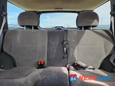 Zdjęcie 10 z 12 samochodu: 2000 JEEP GRAND CHEROKEE LAREDO VIN:1J4GW48S2YC394602 - miniatura