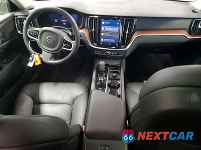 Zdjęcie 8 z 13 samochodu: 2025 VOLVO V60 CROSS COUNTRY PLUS VIN:YV4L12WK0S2148992 - miniatura