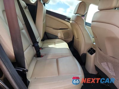 Zdjęcie 11 z 12 samochodu: 2017 HYUNDAI TUCSON SE PLUS VIN:KM8J33A45HU429679 - miniatura