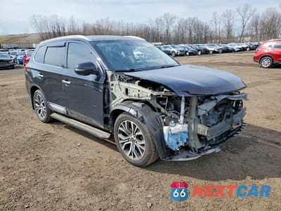 Czwarte zdjęcie samochodu z boku: 2018 MITSUBISHI OUTLANDER GT VIN:JA4JZ4AX3JZ053604 - miniatura