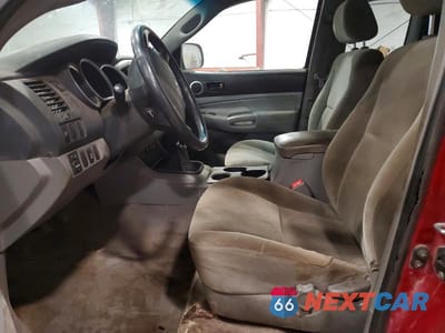 Zdjęcie 7 z 13 samochodu: 2005 TOYOTA TACOMA V6 VIN:5TEUU42N85Z095288 - miniatura