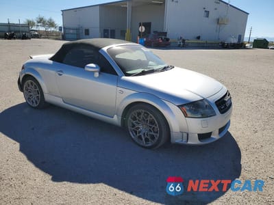 Czwarte zdjęcie samochodu z boku: 2005 AUDI TT VIN:TRUUF28N051006836 - miniatura