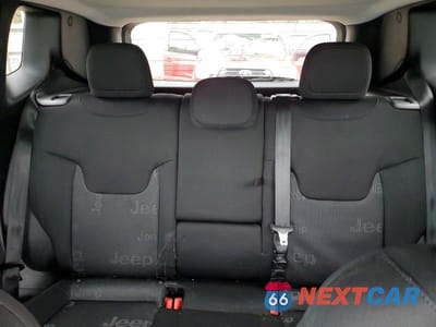 Zdjęcie 10 z 12 samochodu: 2016 JEEP RENEGADE LATITUDE VIN:ZACCJBBT6GPC54636 - miniatura