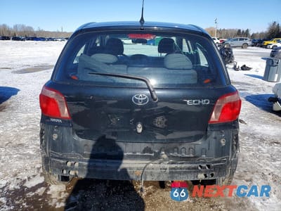 Zdjęcie 6 z 12 samochodu: 2005 TOYOTA ECHO VIN:JTDKT123150084768 - miniatura