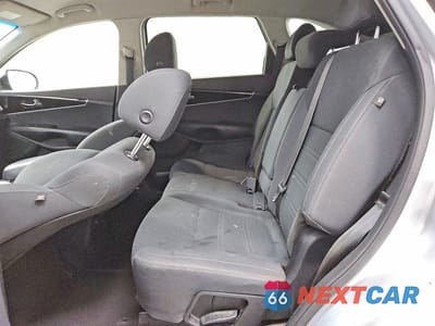 Zdjęcie 11 z 13 samochodu: 2019 KIA SORENTO LX VIN:5XYPGDA30KG592345 - miniatura