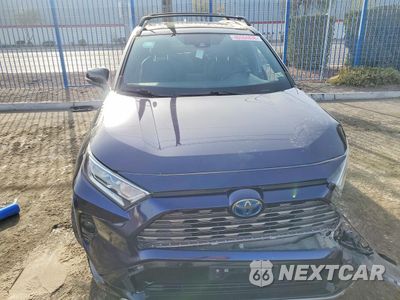 Piąte zdjęcie samochodu w środku: 2020 TOYOTA RAV4 XSE HV VIN:JTMEWRFV2LV045323 - miniatura