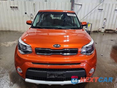Piąte zdjęcie samochodu w środku: 2018 KIA SOUL + VIN:KNDJP3A53J7584768 - miniatura