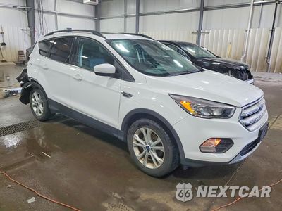 Czwarte zdjęcie samochodu z boku: 2018 FORD ESCAPE SE VIN:1FMCU0GD1JUB75227 - miniatura
