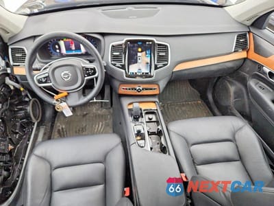 Zdjęcie 8 z 13 samochodu: 2024 VOLVO XC90 PLUS VIN:YV4062PE7R1185602 - miniatura