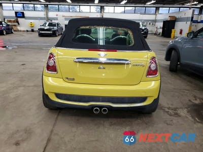 Zdjęcie 6 z 12 samochodu: 2010 MINI COOPER S VIN:WMWMS3C57ATY50869 - miniatura
