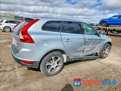 Trzecie zdjęcie samochodu z tyłu: 2012 VOLVO XC60 T6 VIN:YV4902DZXC2324882 - miniatura